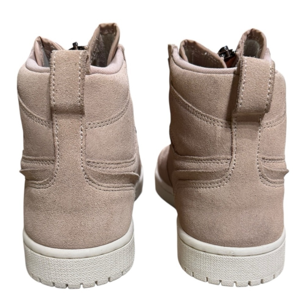 Air Jordan 1 Women's High Zip Particle Beige – US 7.5 – Luxe Streetwear Icon - Picture 5 of 14